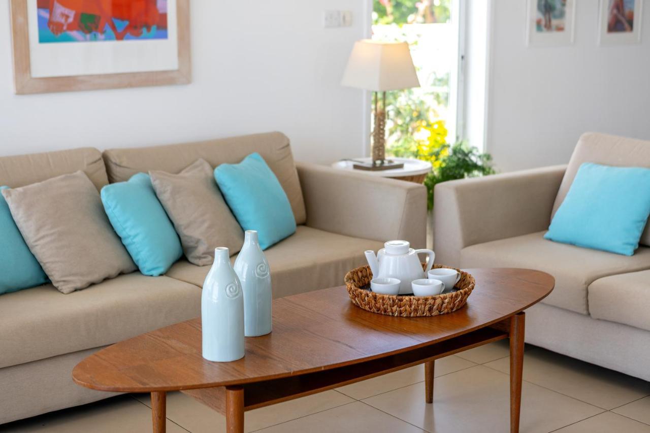 Protaras Beachfront Villa Alia 外观 照片