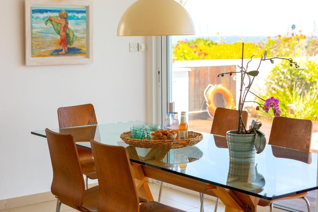 Protaras Beachfront Villa Alia 外观 照片